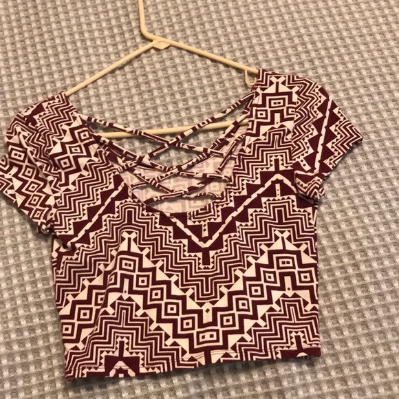 Aztec print crop top - Picture 2 of 2